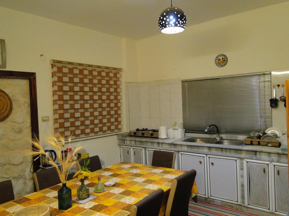Gadara Rent Room Umm Qays Exterior photo